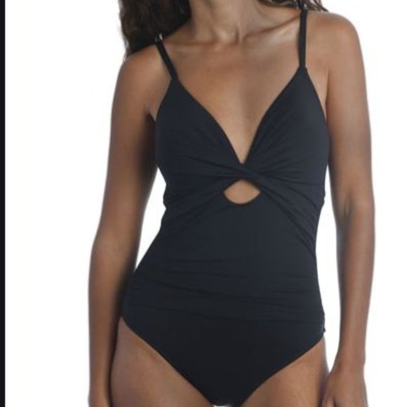 La Blanca Twist Keyhole Bathing Suit - Picture 5 of 5